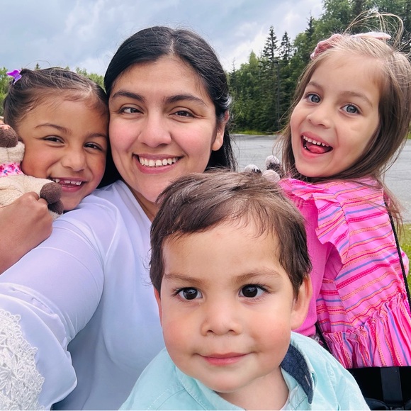 Meet your Posher, Mirna - Picture 2 of 5